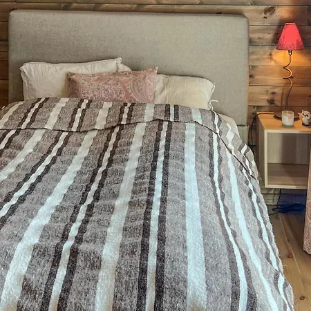 Hotel Cozy In With Kitchen